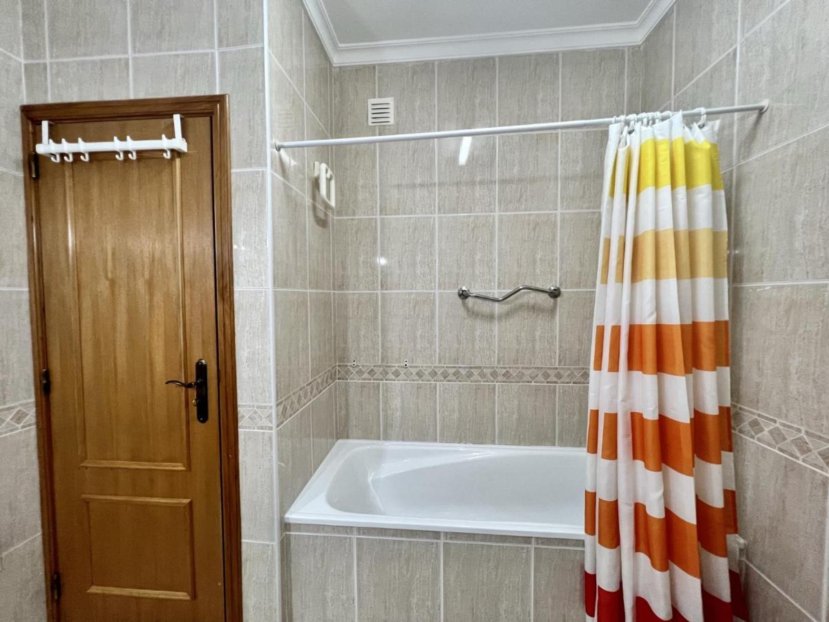 דירות Quarteira Elegant With Pool By Homing מראה חיצוני תמונה