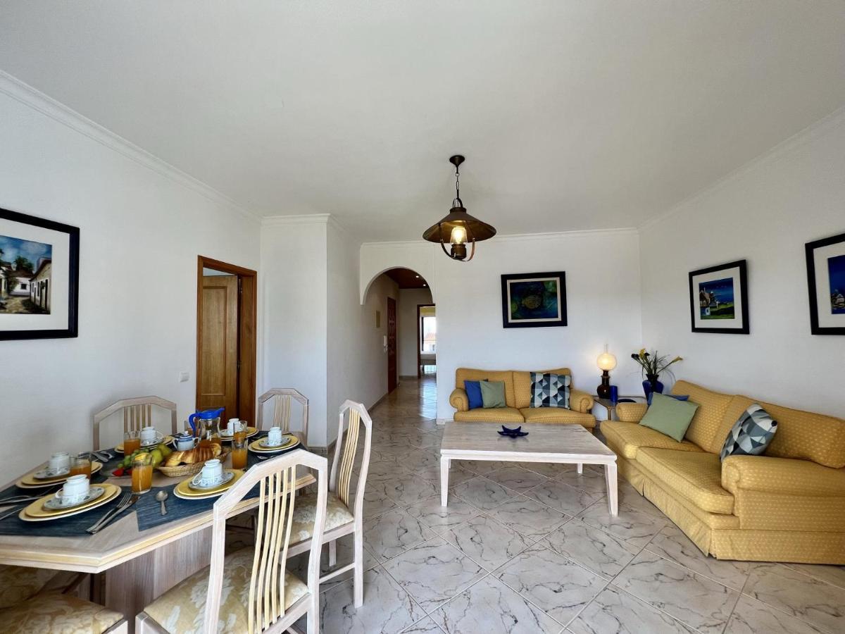 דירות Quarteira Elegant With Pool By Homing מראה חיצוני תמונה