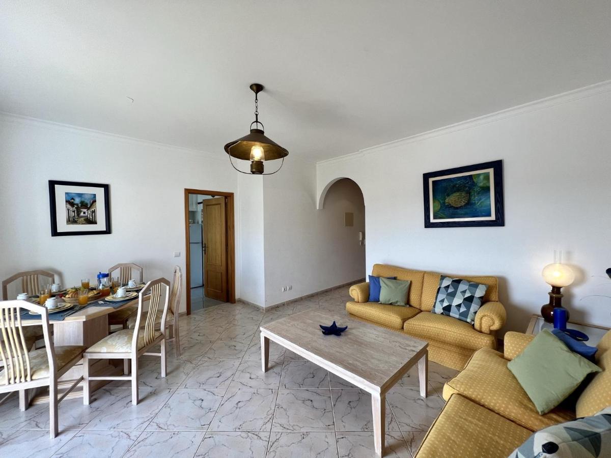 דירות Quarteira Elegant With Pool By Homing מראה חיצוני תמונה